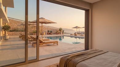 Disability Access Deluxe Double Room with Pool View 22m²