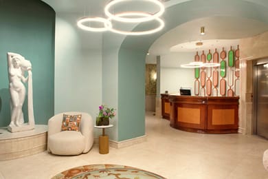 Zeus Essence Bucharest Venezia - Image 5