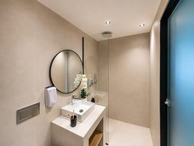 Venezia Sea Side Suites - Image 5