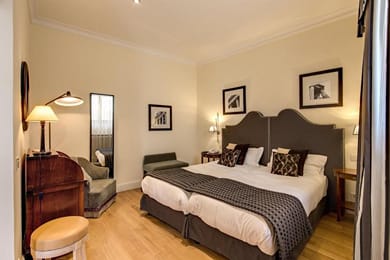 Via Napoli Apartments in Rome - Image 4