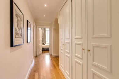 Via Napoli Apartments in Rome - Image 6