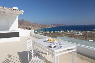 7 Suites Exclusive use of the entire Estate