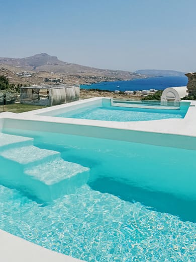 10 Suites | bedrooms Exclusive use of the entire Estate