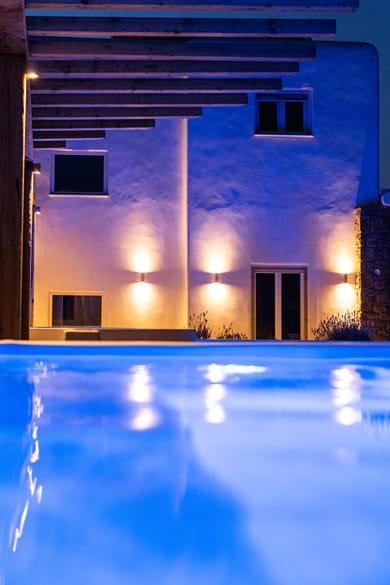 10 Suites | bedrooms Exclusive use of the entire Estate