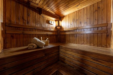 Arc de Triomphe by CityBookings - Image 5