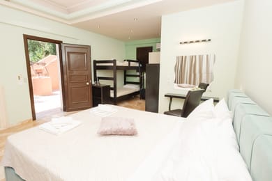 Superior Family Panoramic Sea View