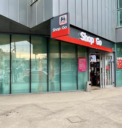 Downtown Victoria Studios by CityBookings - Image 4