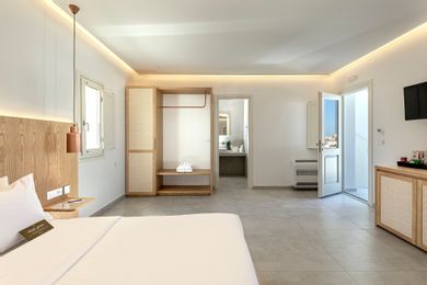 Aqua Pool Suite