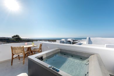Panorama Suite with outdoor Hot Tub