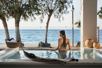 Seafront Premier Suite with Jetted Pool