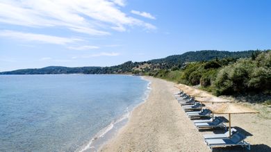 Villa D'Oro Luxury Villas & Suites - Image 3