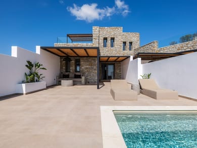 Evi Suites & Villas - Image 2