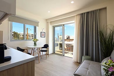 Villaggio Mare Suites - Image 3