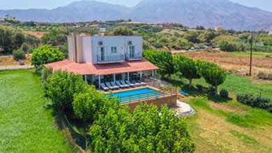 3 Bedroom | Alkioni Beachfront Villa | Dramia | Chania