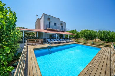 3 Bedroom | Alkioni Beachfront Villa | Dramia | Chania