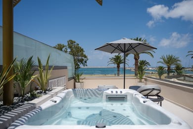 Executive Suite with Outdoor Jacuzzi - Sea View | Rethymnon Old Town