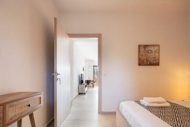 Paris Seaview Apartment with outdoor Jacuzzi | Rethymno Town