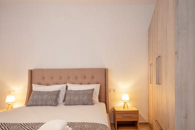 Paris Seaview Apartment with outdoor Jacuzzi | Rethymno Town