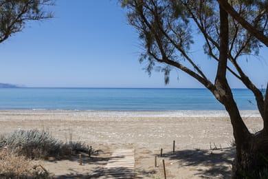 Pelekanos Beachfront Apartment | Episkopi Beach | Rethymno