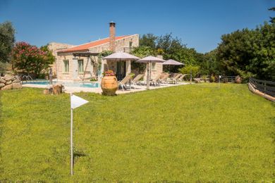 Villa Petra Philippos - Image 2