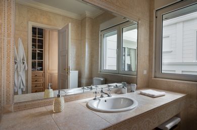 Villa Thetis Athens - Image 6