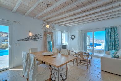 Bruno | 6 Bed | Ornos