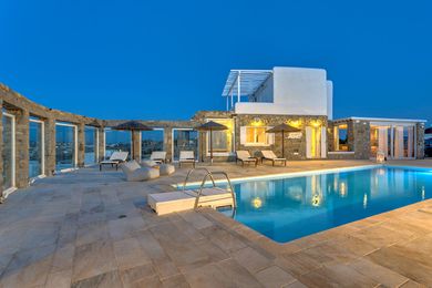 Bruno | 6 Bed | Ornos