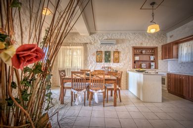 Corbin Villa | 2 Bed | Volimes-Elatio