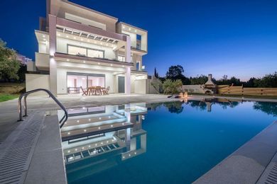 Graham Villa | 5 Bed | Akrotiri