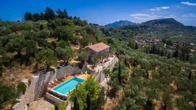 Lynch Villa | 2 Bed | Akrotiri