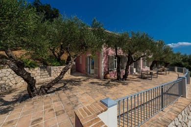 Lynch Villa | 2 Bed | Akrotiri