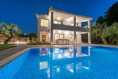 Marton Villa | 4 Bed | Akrotiri