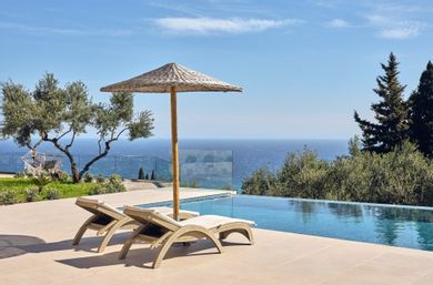 Roberto II Villa |  4 Bed | Katastari-Alykes