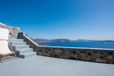 Virginia’s Cave Villas Santorini - Image 5