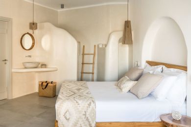 Grand Deluxe Sea View Suite