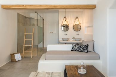 Executive Sea View Suite with private Jacuzzi