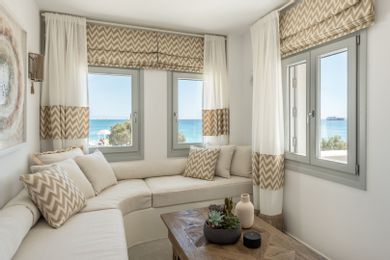 Panoramic Sea View Suite with private Jacuzzi