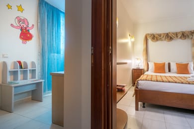 Space Family Suite with Jacuzzi Bath & Shower | Galaxy hotel | Laganas | Zakynthos