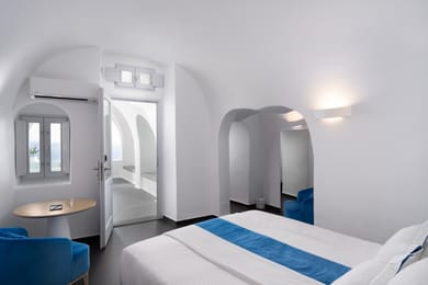 Villa Suite open air jetted tub