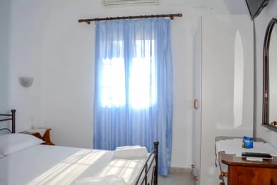 Apartment 2 (Fratsia)