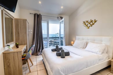 Double Room with Βalcony & Sea View