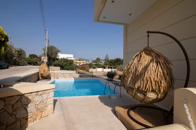 Votsalakia Hotel & Luxury Apartments - Image 3