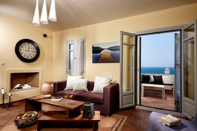 Villa 'Azure'  with Private Pool 6 pax