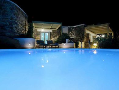 Villa' Cave'  with Private Pool 3 pax