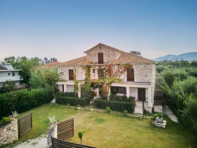 Villa Pounente Apartments - Image 2