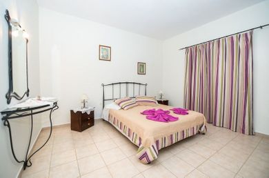 Villa Pounente Apartments - Image 5