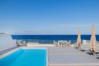 Vrachia Studios Santorini - Image 2