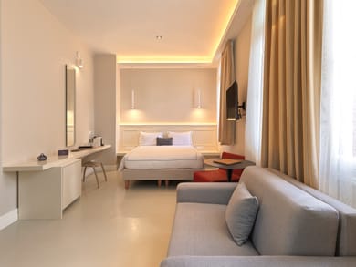 Deluxe Triple Suite with City View