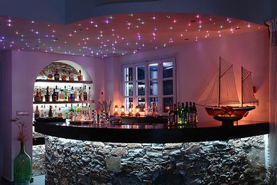 Vrahos Boutique Hotel - Image 4