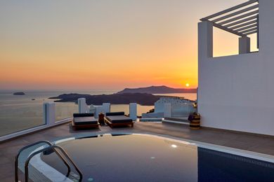 Villa Ianthi with Heated Private Pool